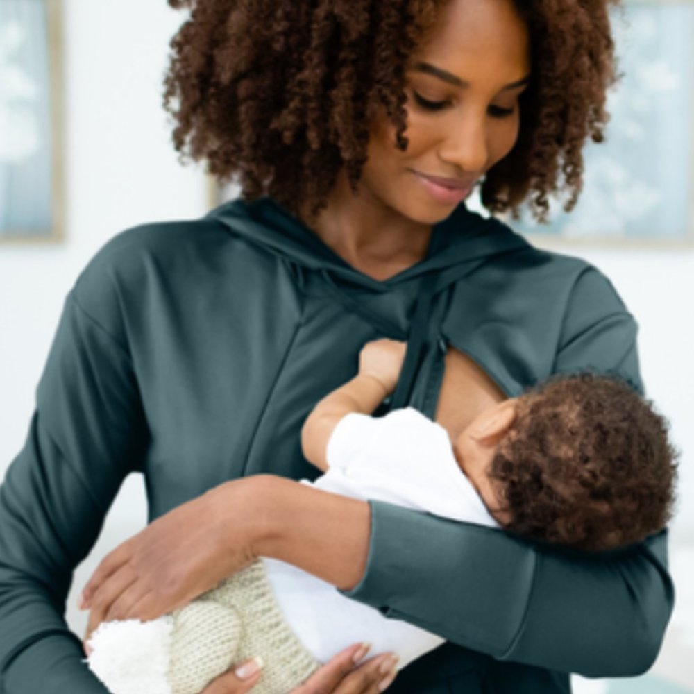 Kindred Bravely Bamboo nursing hooding - Evergreen Large